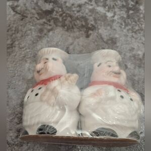 Italian Chef holding Baguette Salt and Pepper Shakers 3” tall.